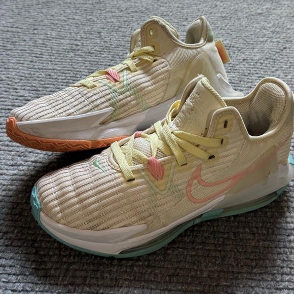Nike Lebron Witness 6 Coconut Milk Size 9.5 Lady Basketball Running … - Picture 13 of 16